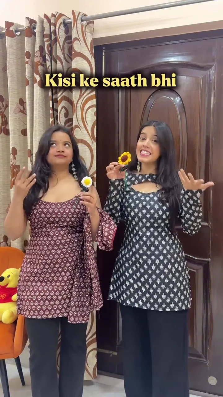 Dual‑Tone Printed Fit‑and‑Flare Kurti Tops with Stylish Necklines Paired with Solid Straight Pants Best‑Friend Outfit Set